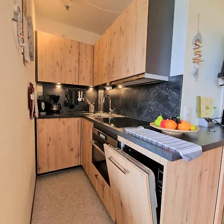 G01-008 アパート